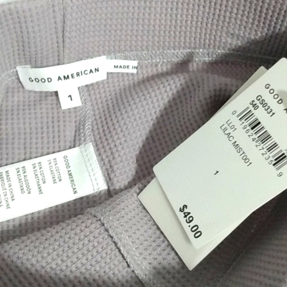 GOOD AMERICAN Lilac Mist Thermal Shorts Size 01/Small NWT - Picture 8 of 8